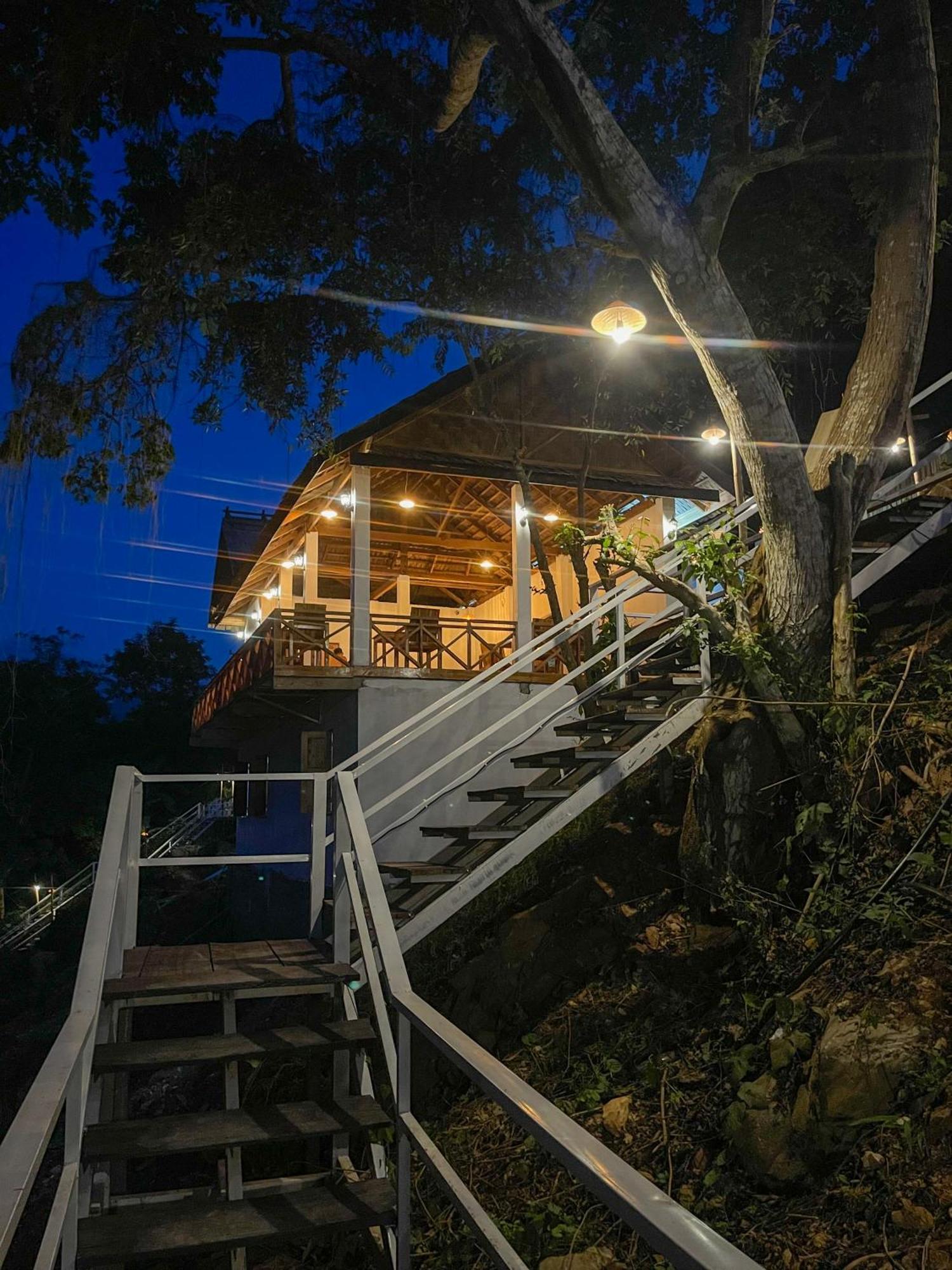 Nongkhiaw The Float House Hotel ภายนอก รูปภาพ