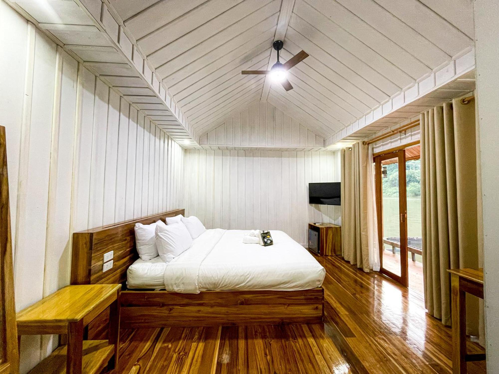 Nongkhiaw The Float House Hotel ภายนอก รูปภาพ
