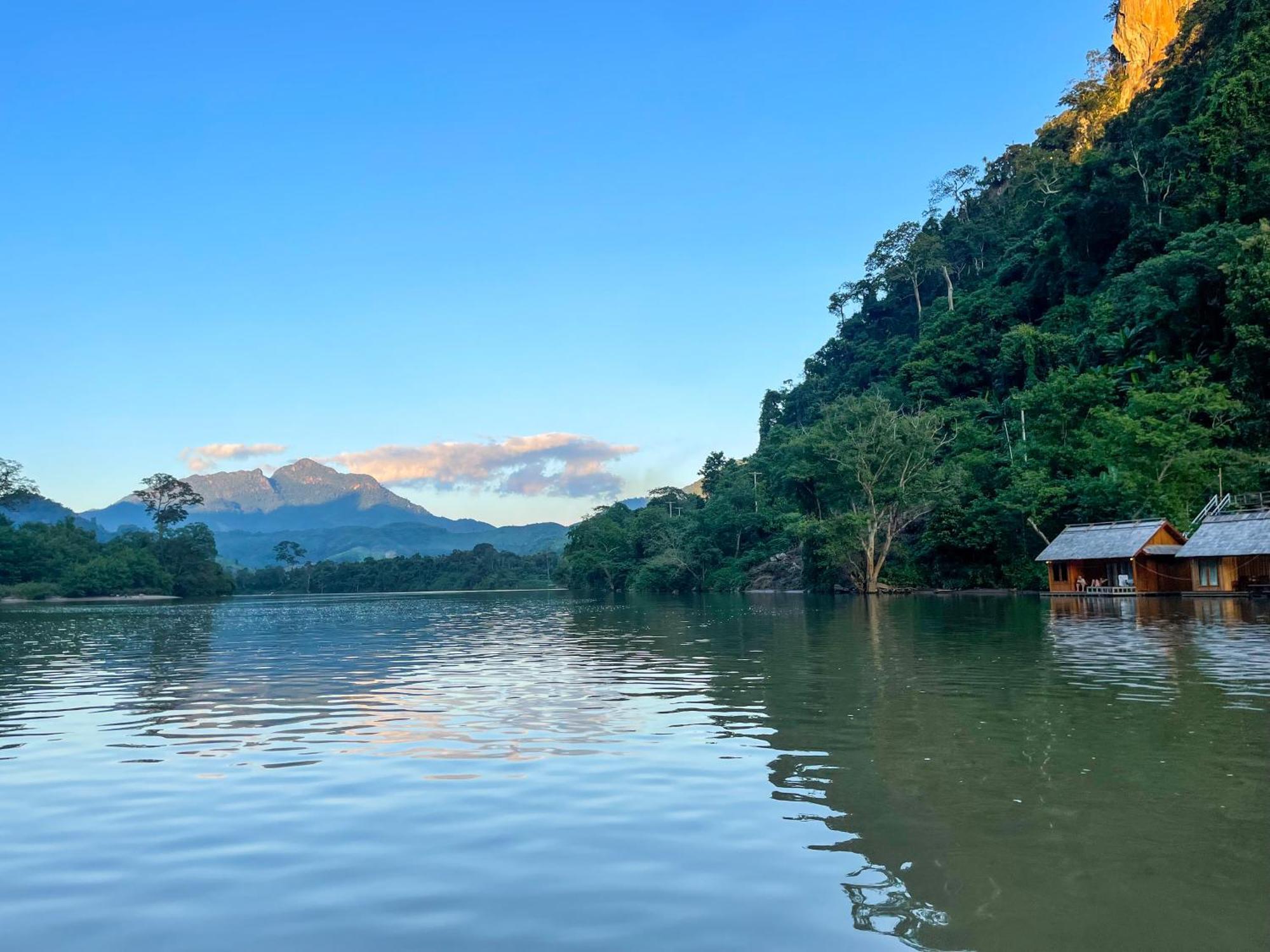 Nongkhiaw The Float House Hotel ภายนอก รูปภาพ