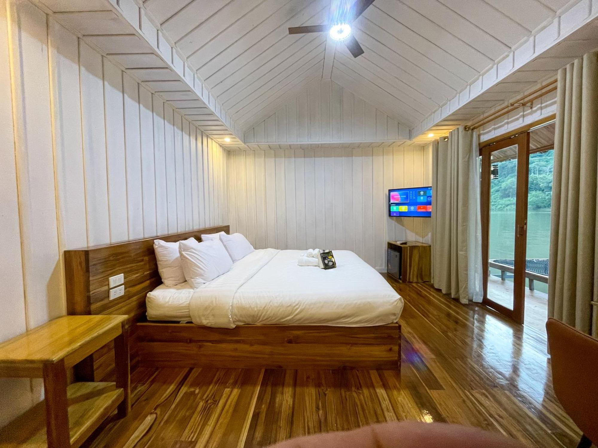 Nongkhiaw The Float House Hotel ภายนอก รูปภาพ