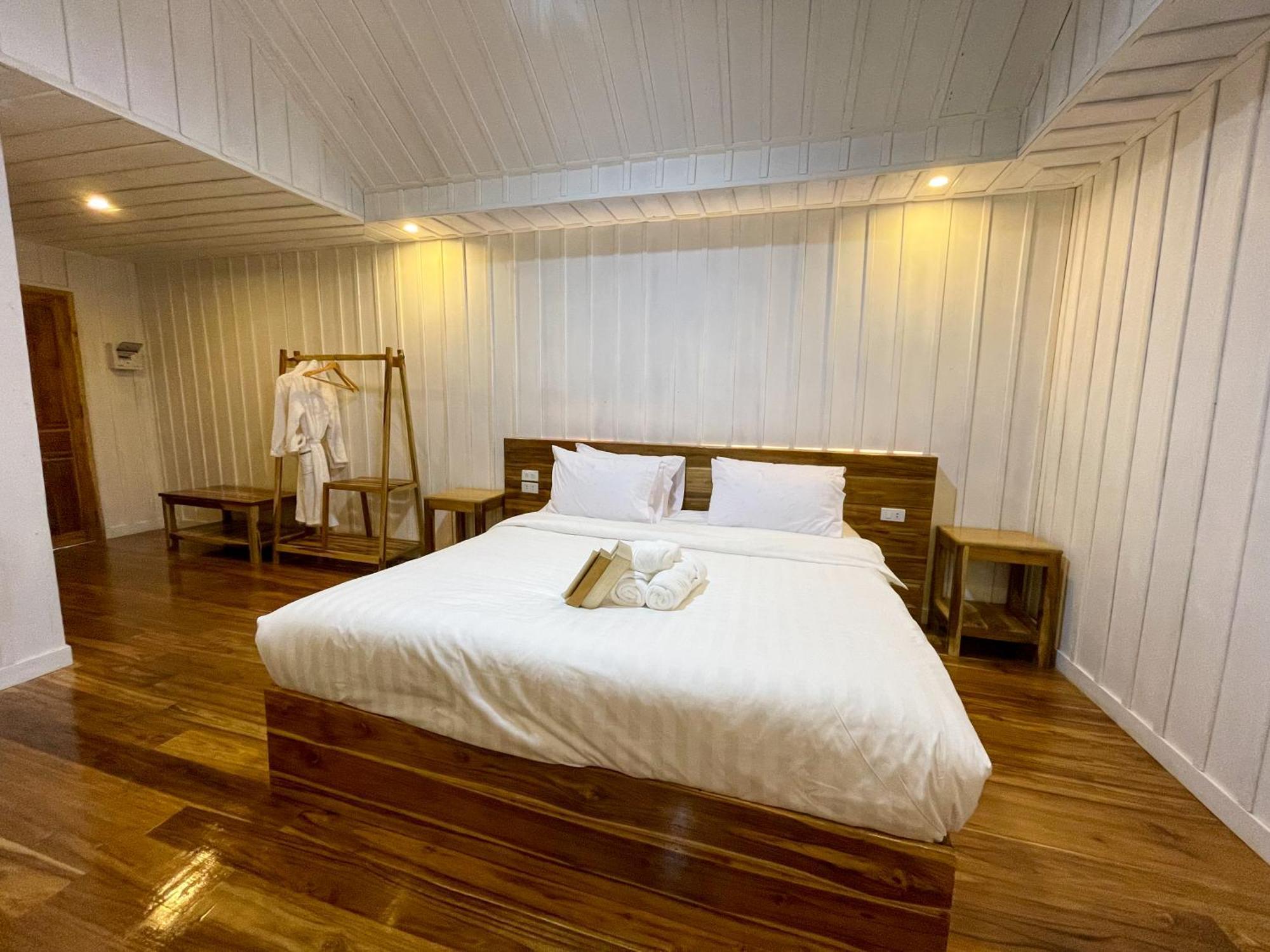Nongkhiaw The Float House Hotel ภายนอก รูปภาพ