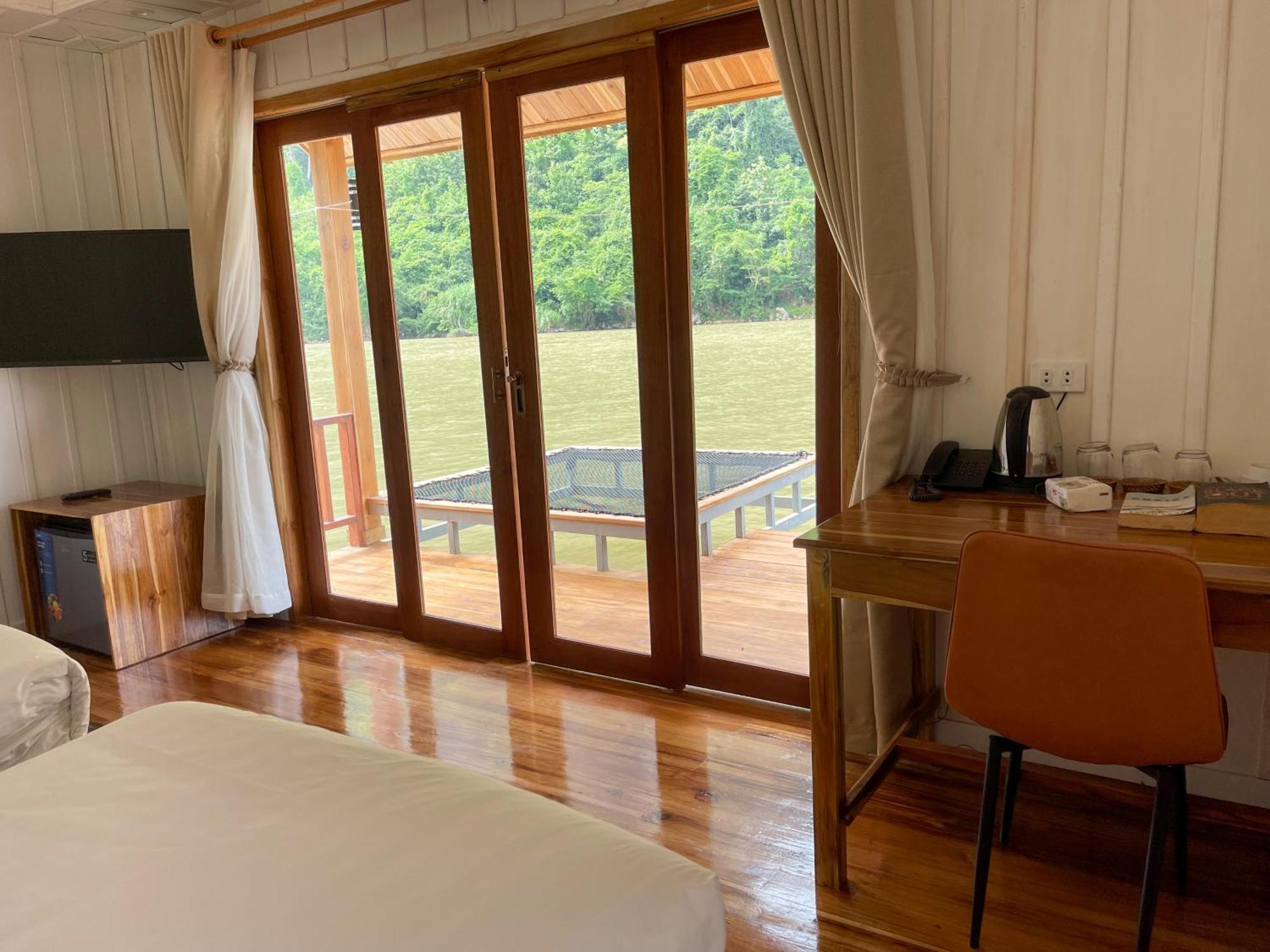 Nongkhiaw The Float House Hotel ภายนอก รูปภาพ