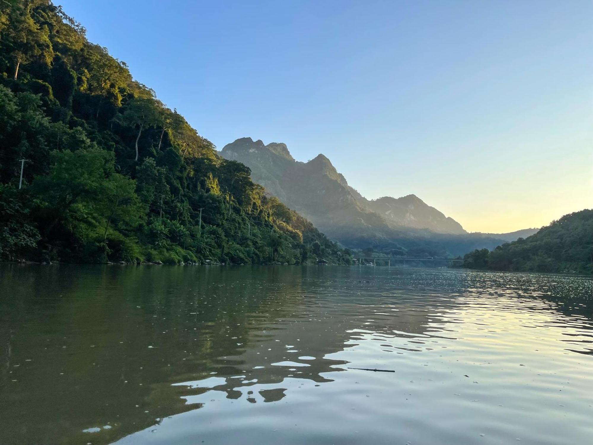 Nongkhiaw The Float House Hotel ภายนอก รูปภาพ